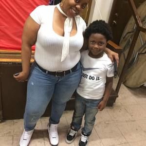 Meet your Posher, Karoleen